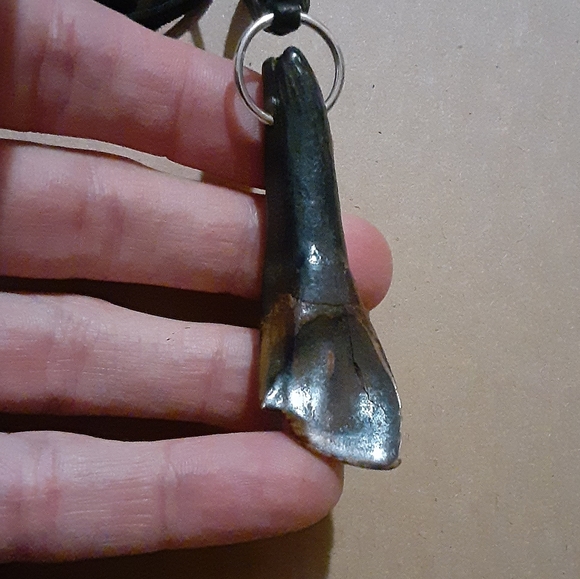 Handmade Real Buffalo Tooth Necklace/ Earrings Set - Picture 8 of 10